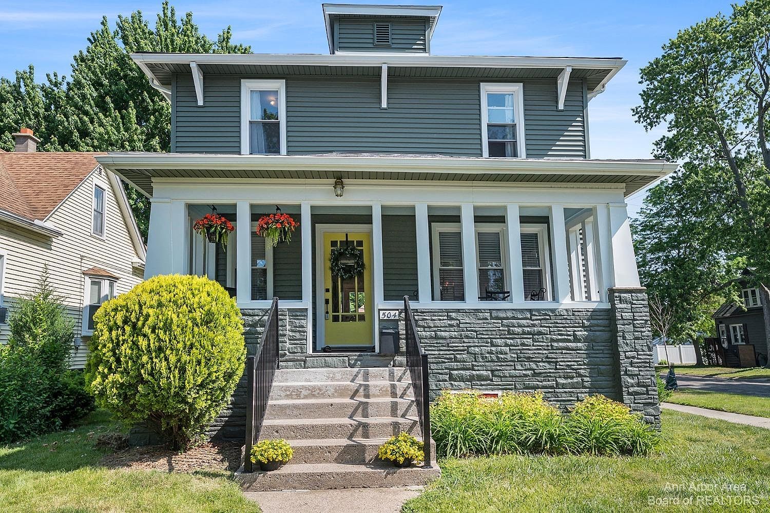 504 Poplar St, Wyandotte, MI 48192 Zillow