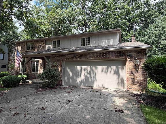2nd image of 8209 Sagimore Ct
