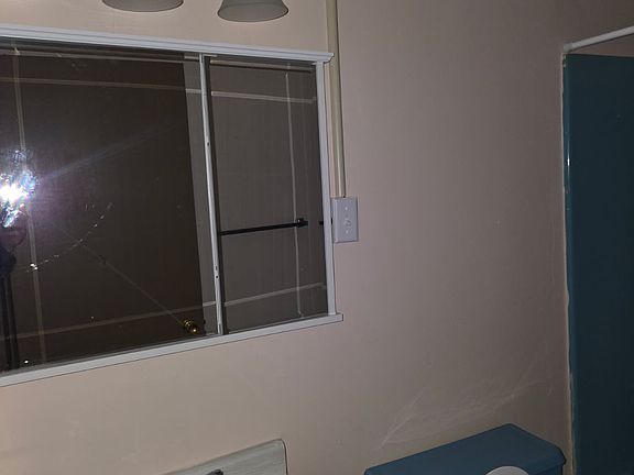 4th image of 1109 Speedway Ave #2