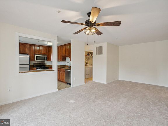 5th image of 7528 Coxton Ct Unit E