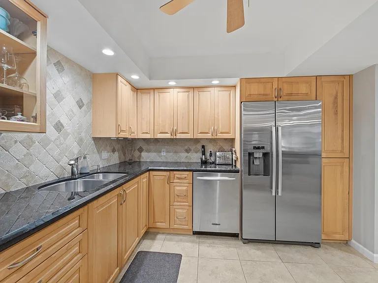 2860 S Ocean Blvd #316 — Photo 14