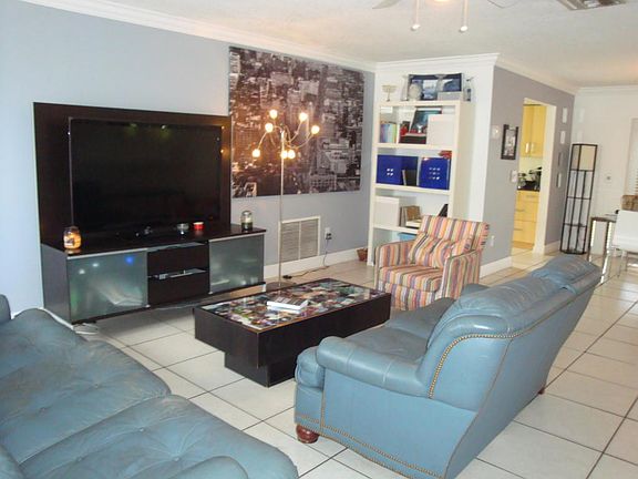 Home For Sale In Sandalfoot