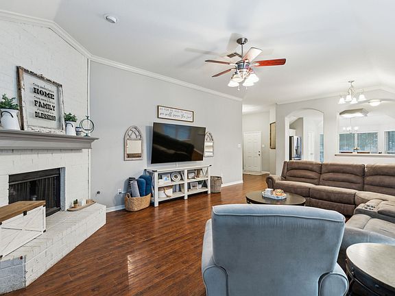 5th image of 1395 Clearmeadow Ct