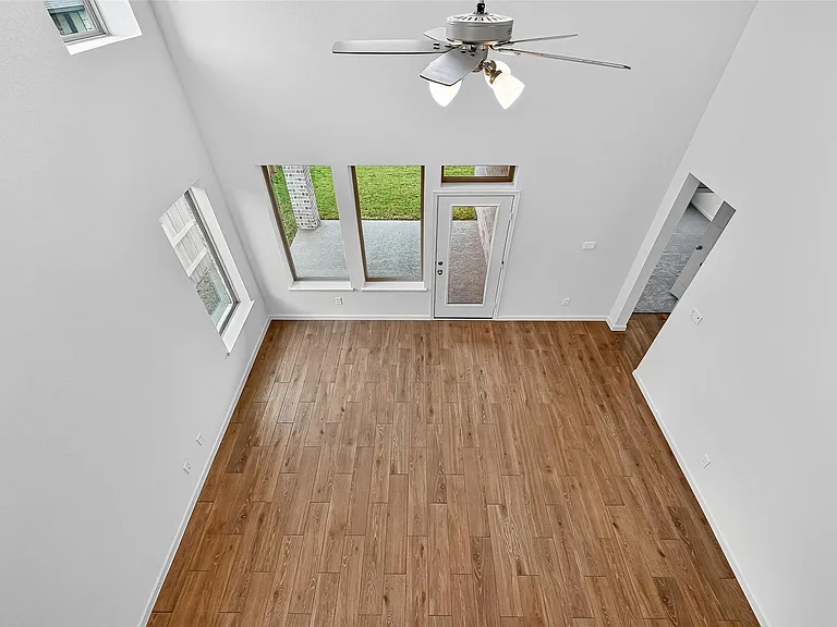 5019 Bowen Prairie Dr — Photo 27