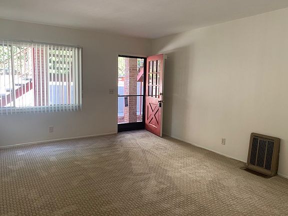 3rd image of 822 N Santa Anita Ave #822.5