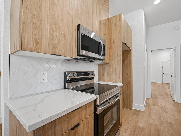 7840 Nashville St #B — Photo 31