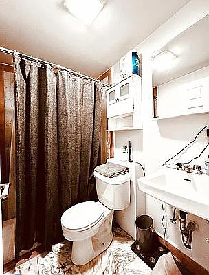 4th image of 115 Lexington Ave APT 6C