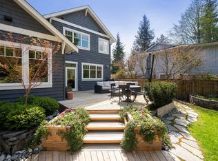1141 Lenora Rd, Bowen Island, BC V0N1G1