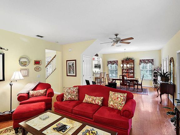 5th image of 1670 Twin Oaks Dr