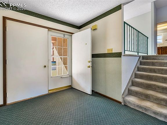 3rd image of 5050 Manzana Dr