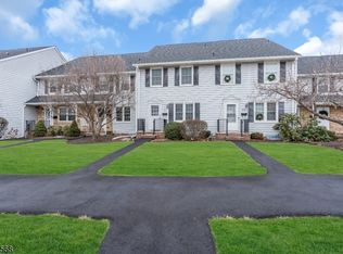 507 Columbia Cmn, Hillsborough, NJ 08844