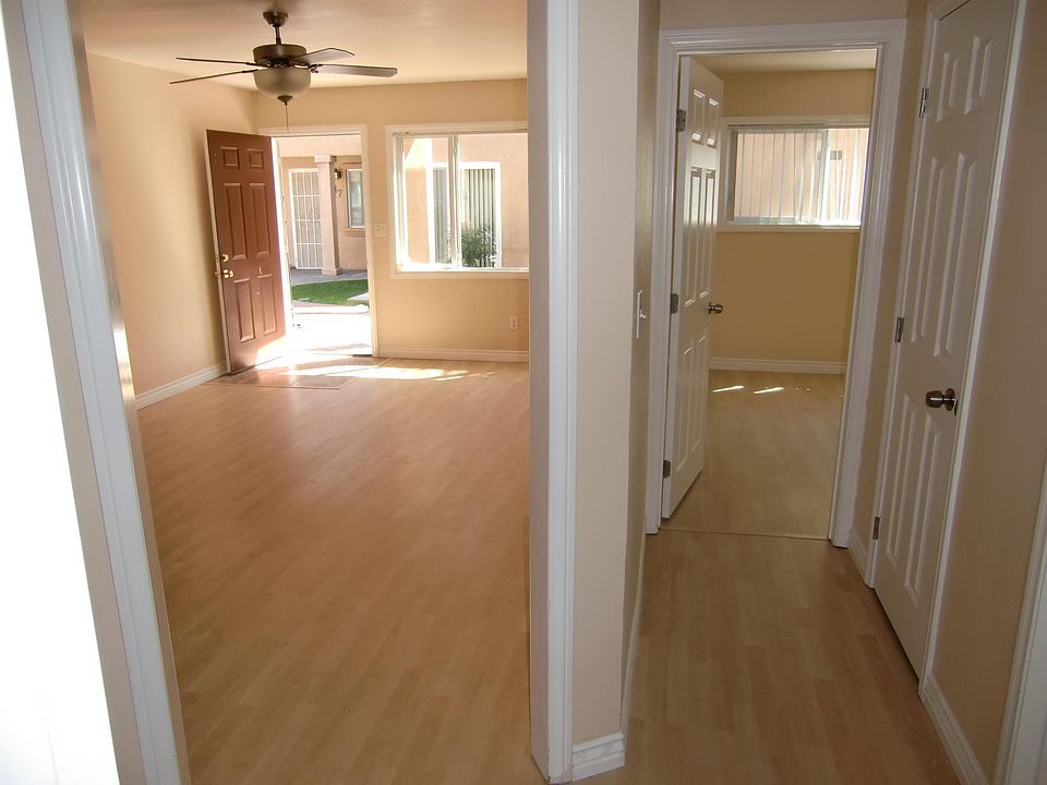 1st image of 4654 33rd St Unit 25