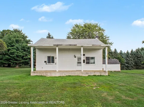 4050 Vanneter Rd, Williamston, MI 48895