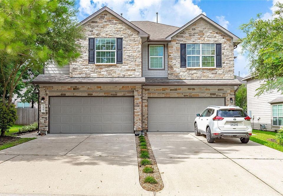 2nd image of 11 Fairlee Ct