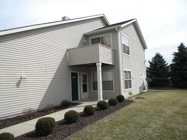 1st image of 5700 Oak Village Dr