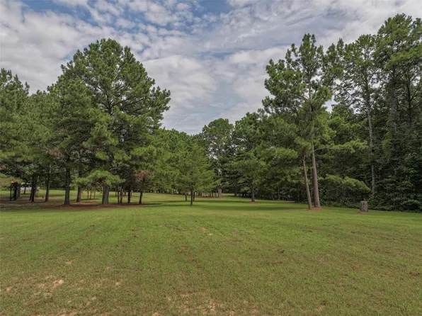 127 County Road 1001 S, New Boston, TX 75570