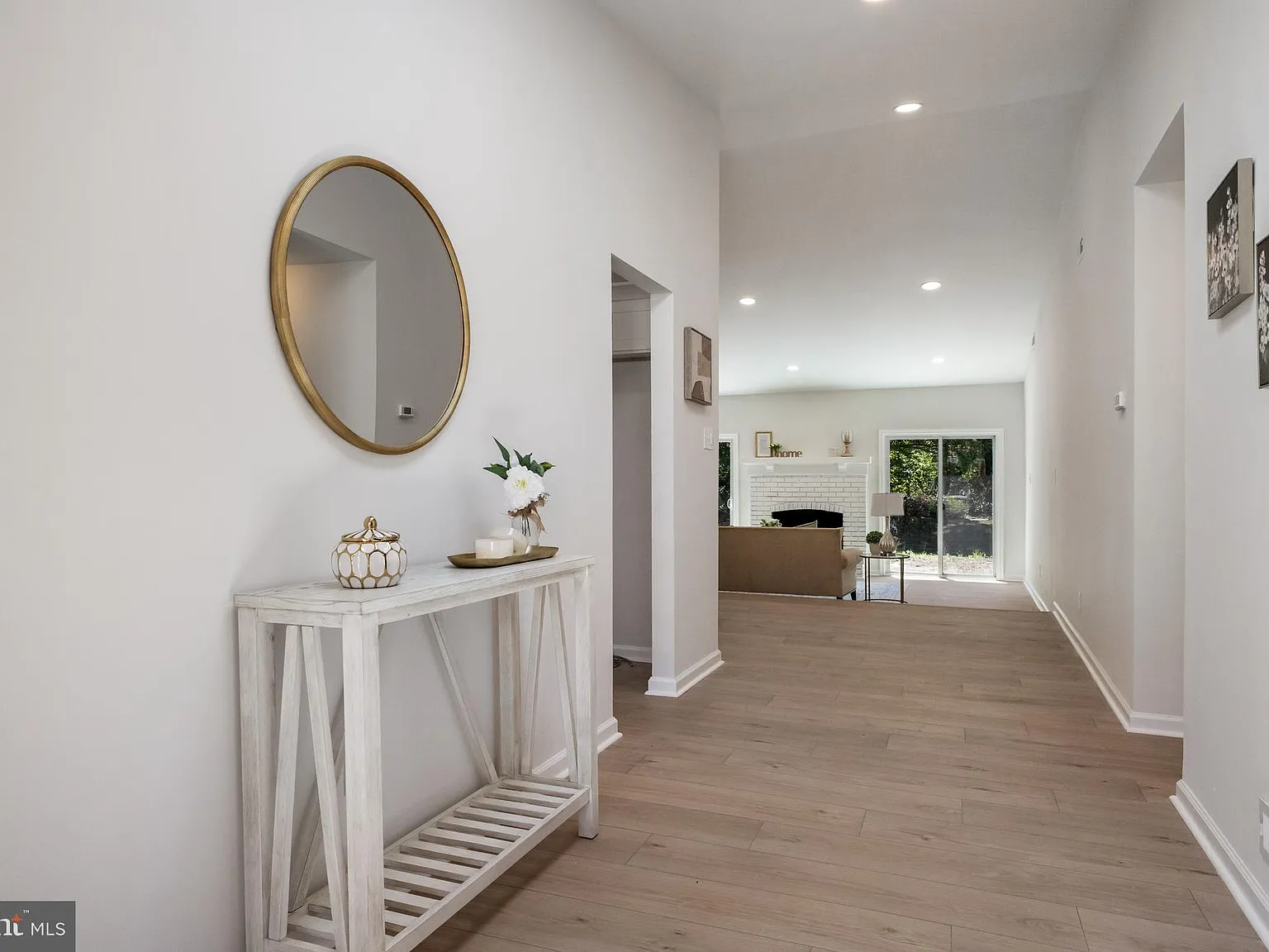 3 bed, 1520 sqft, $3,000 — Photo 3
