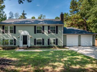 6734 Rollingridge Dr, Charlotte, NC 28211