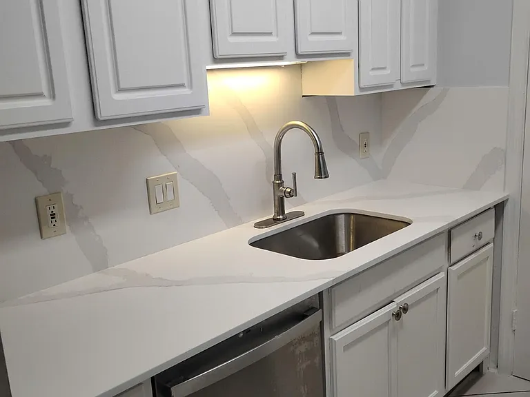 2313 N Congress Ave #18 — Photo 8