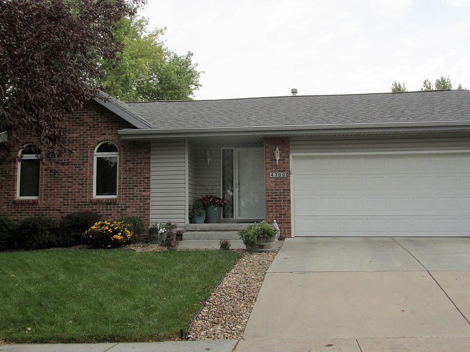 1st image of 4300 Duxhall Dr