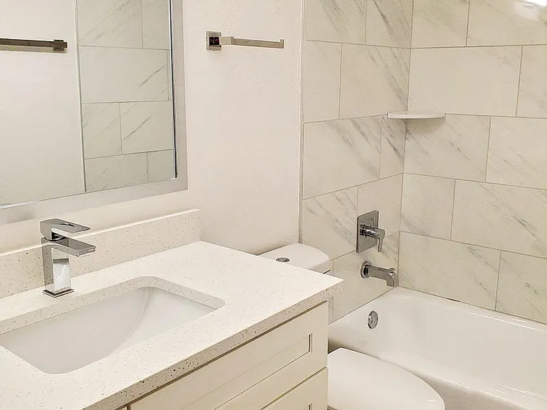LUX_6_107906
