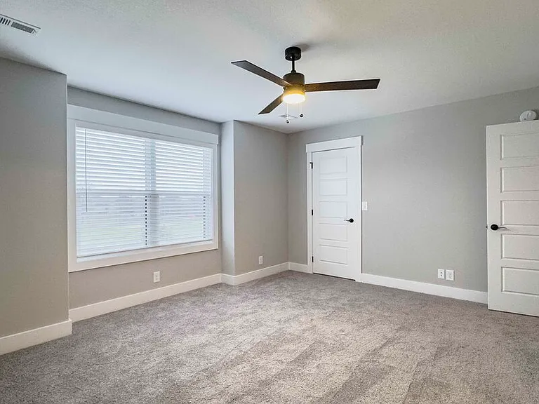406 Jonathan Wade Cir — Photo 22