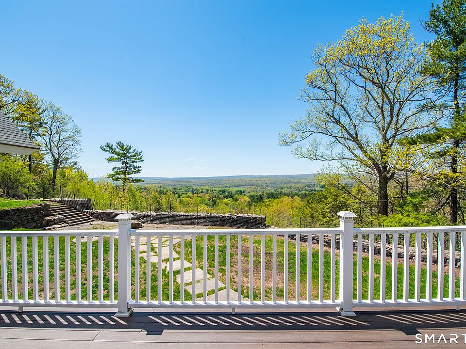 1st image of 43 Prattling Pond Rd
