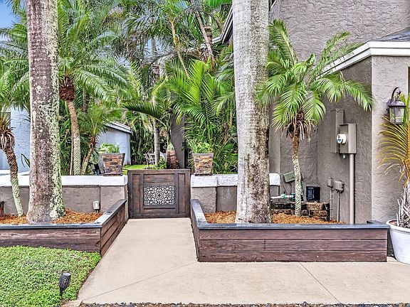 2nd image of 2041 NW 37th Avenue
