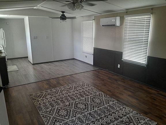 3rd image of 111 Eds Way