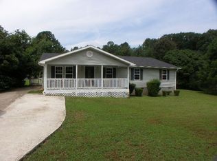 140 Leora Cir, Athens, GA 30606