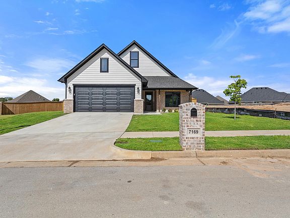 2nd image of 7169 Alexander Dr