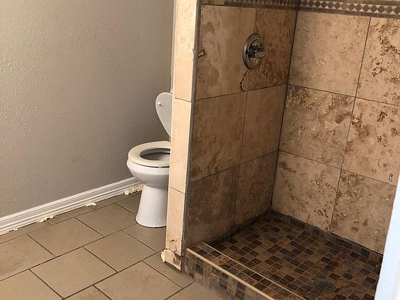 Upstairs bathroom