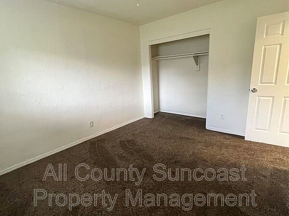 5th image of 2227 Highland St S APT 4