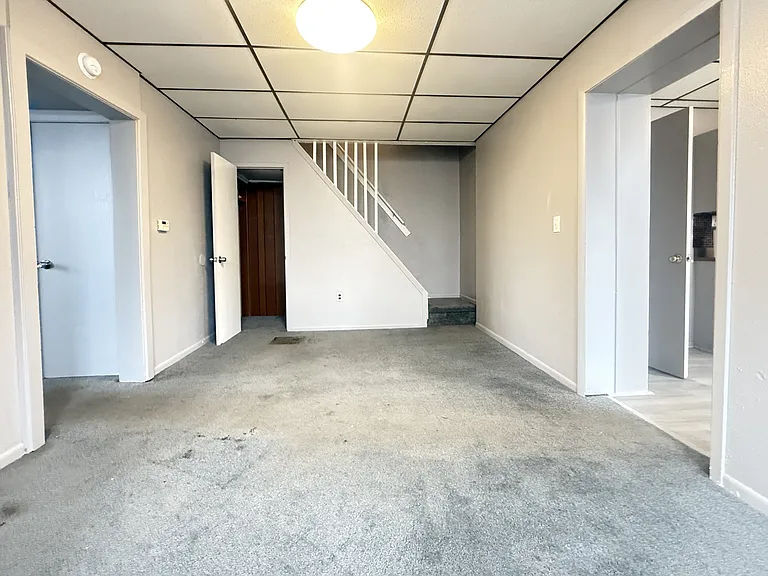 719 Caroline St — Photo 1