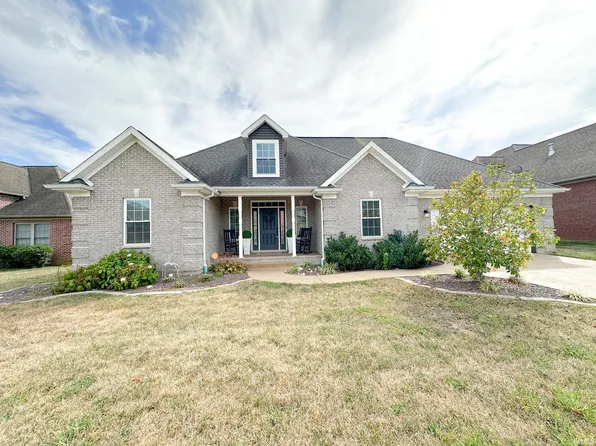 2547 Gavins Ln, Evansville, IN 47725