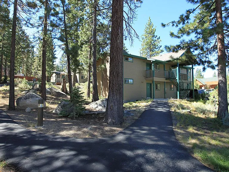 Lake Vista I — Photo 21