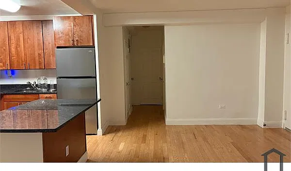 2 bed, 836 sqft, $3,200 — Photo 4