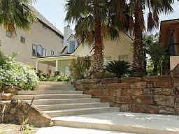 1st image of 713 Paradise Ln