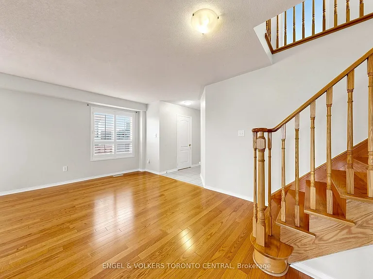 1628 Pennel Dr — Photo 23