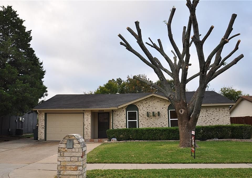 1st image of 1648 Palisades Dr