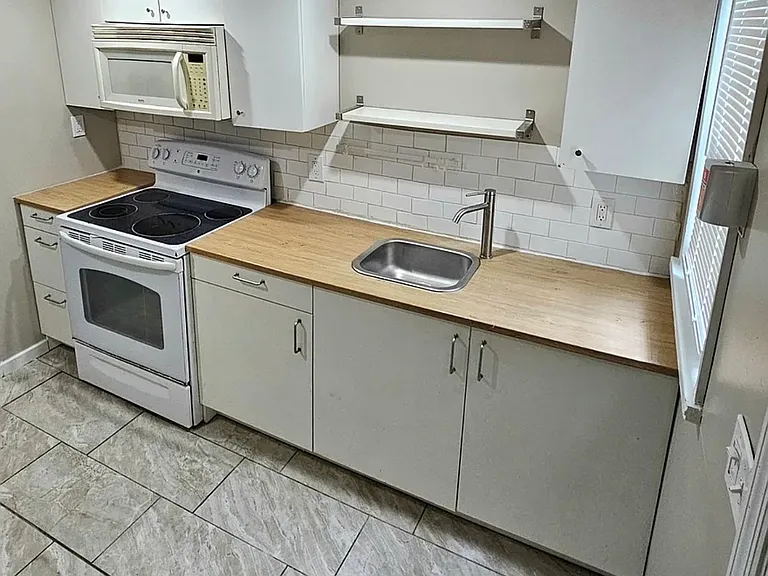 3022 Montana Ave #B — Photo 4