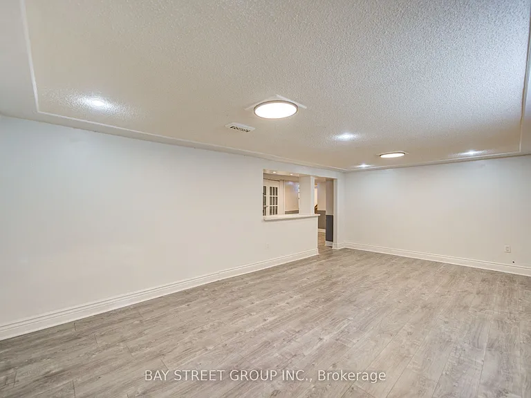 1421 Old Green Ln — Photo 45