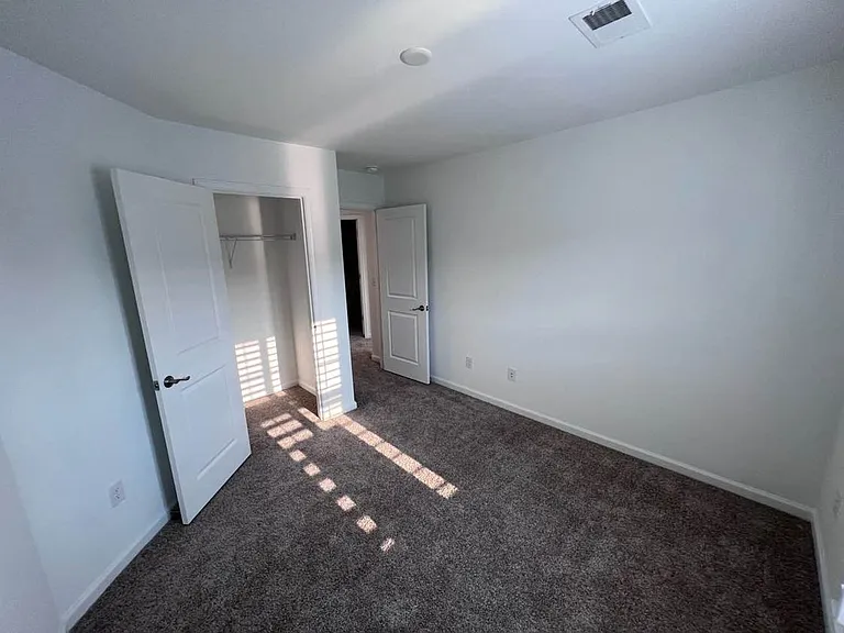 22047 Lani Dr — Photo 43