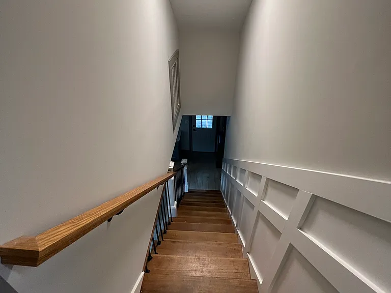 1817 Woodbine Ave — Photo 10