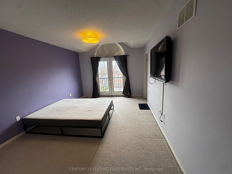 13 Prince William Dr #UPPER — Photo 13