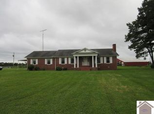8521 State Route 121 N, Murray, KY 42071