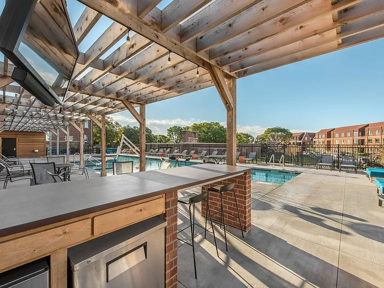 Echelon Apartments at Innovation Campus — Photo 16