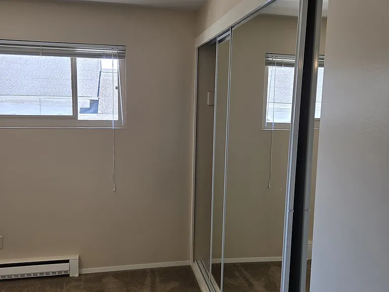 Closet doors in bedroom