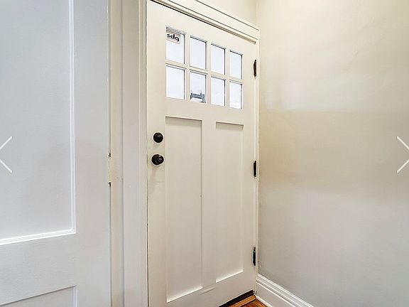 5th image of 1685-1687 Franklin Ave