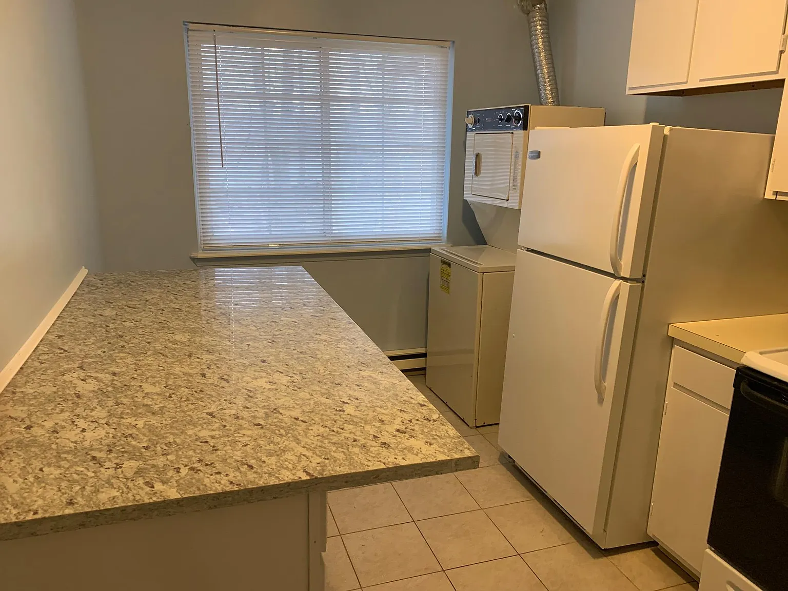 1 bed, 726 sqft, $1,365 — Photo 3